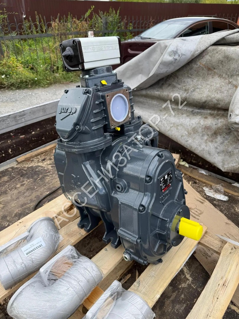 Насос вакуумный JUROP DL 180